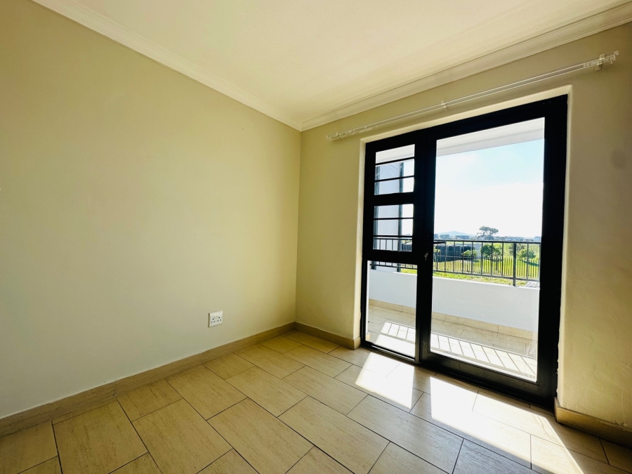 2 Bedroom Property for Sale in Parklands North Western Cape